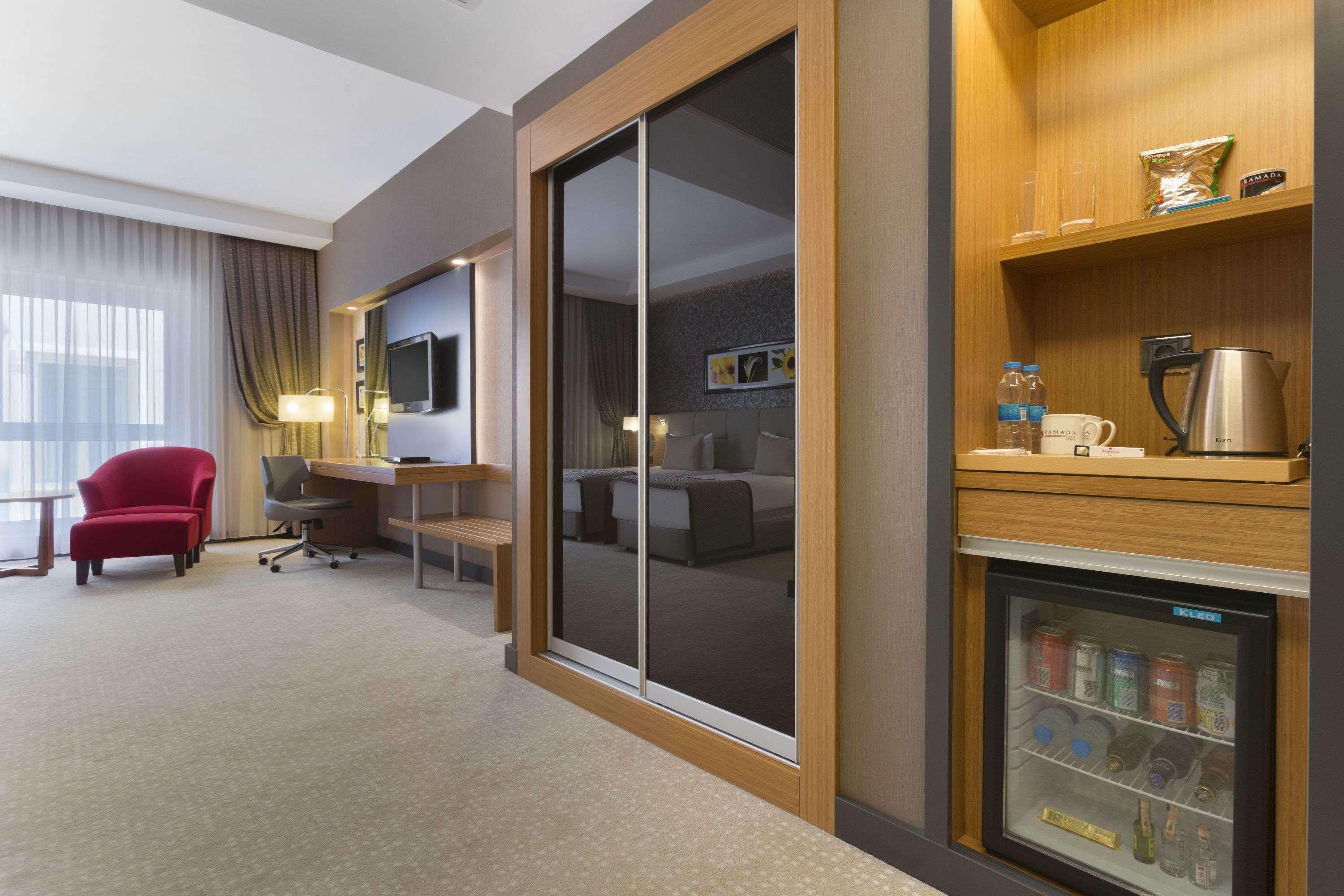 Hotel Ramada Plaza By Wyndham Izmit Kocaeli Zewnętrze zdjęcie A room at the hotel