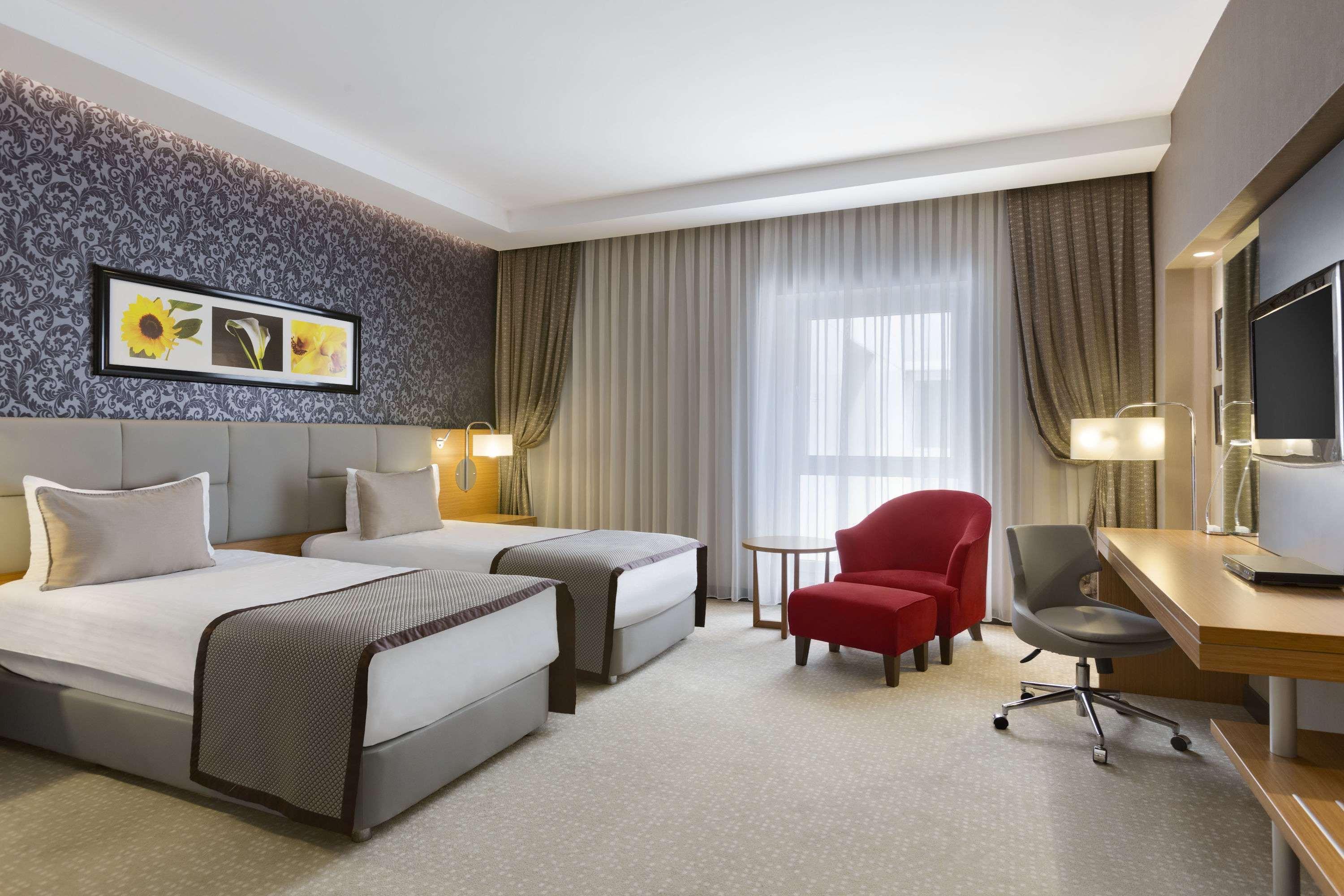 Hotel Ramada Plaza By Wyndham Izmit Kocaeli Zewnętrze zdjęcie A room at the hotel