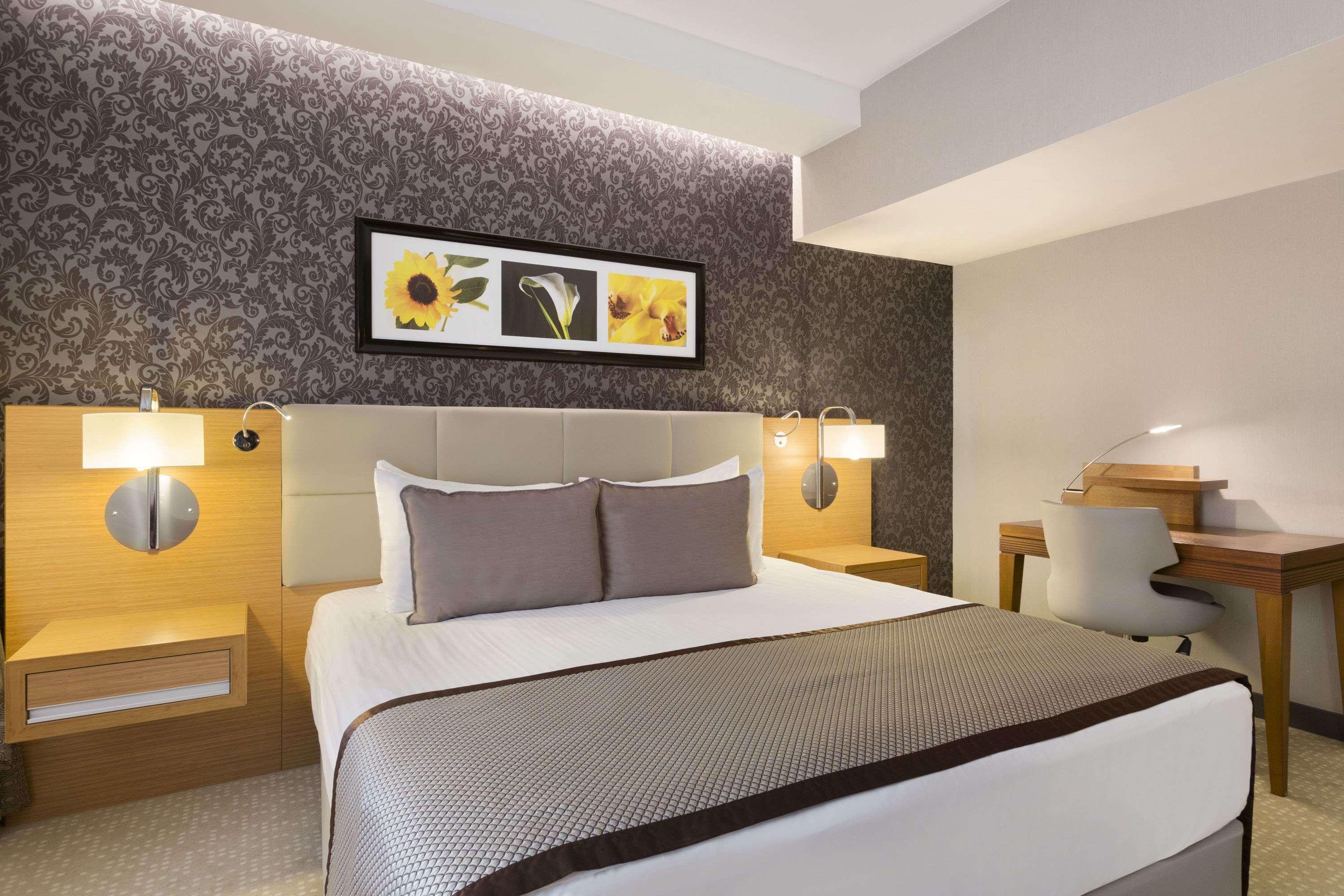Hotel Ramada Plaza By Wyndham Izmit Kocaeli Zewnętrze zdjęcie A bedroom at the hotel
