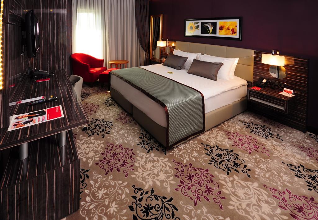 Hotel Ramada Plaza By Wyndham Izmit Kocaeli Zewnętrze zdjęcie A room at the hotel