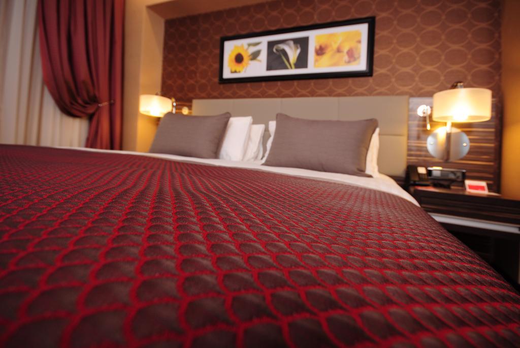 Hotel Ramada Plaza By Wyndham Izmit Kocaeli Zewnętrze zdjęcie A bed